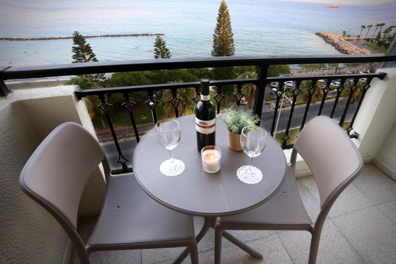 Pier Beach Hotel Apartments Limassol Kültér fotó