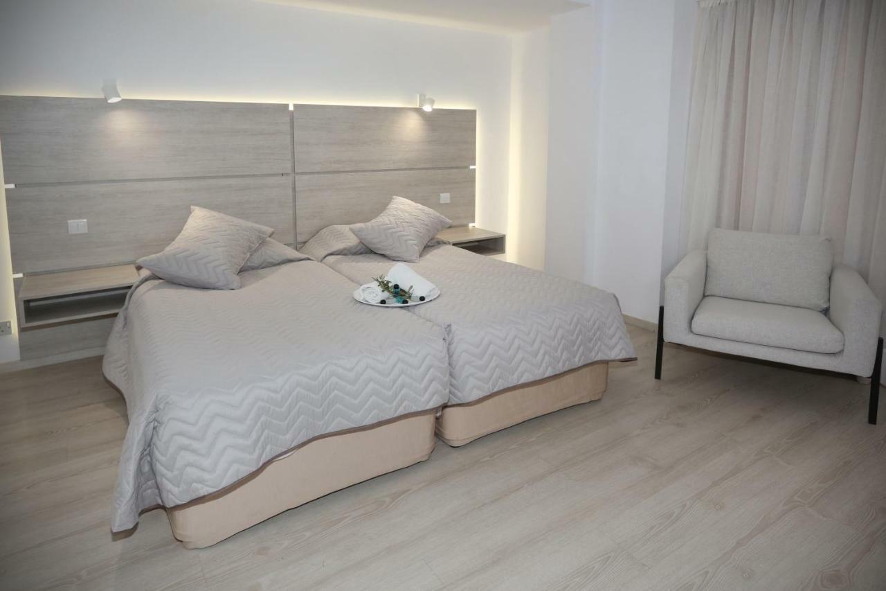 Pier Beach Hotel Apartments Limassol Kültér fotó
