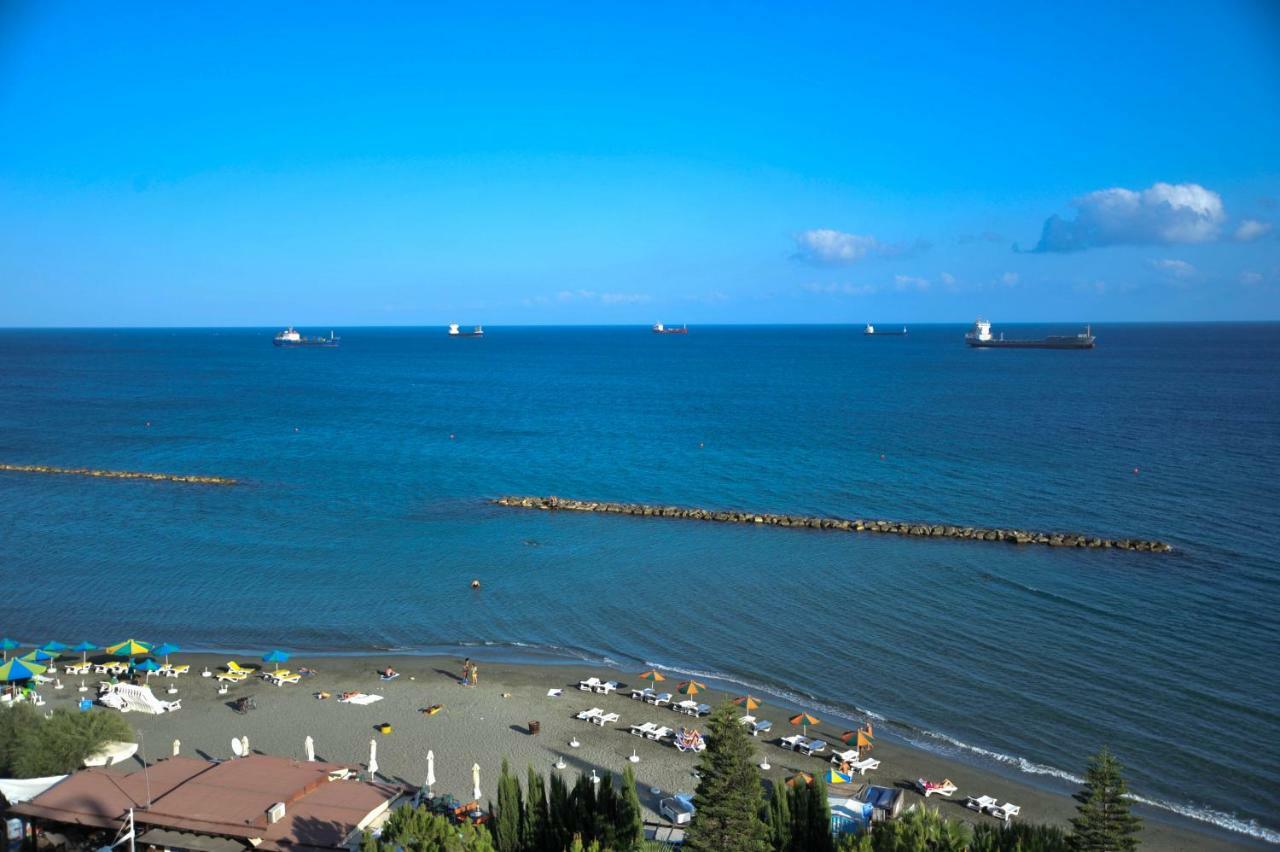 Pier Beach Hotel Apartments Limassol Kültér fotó